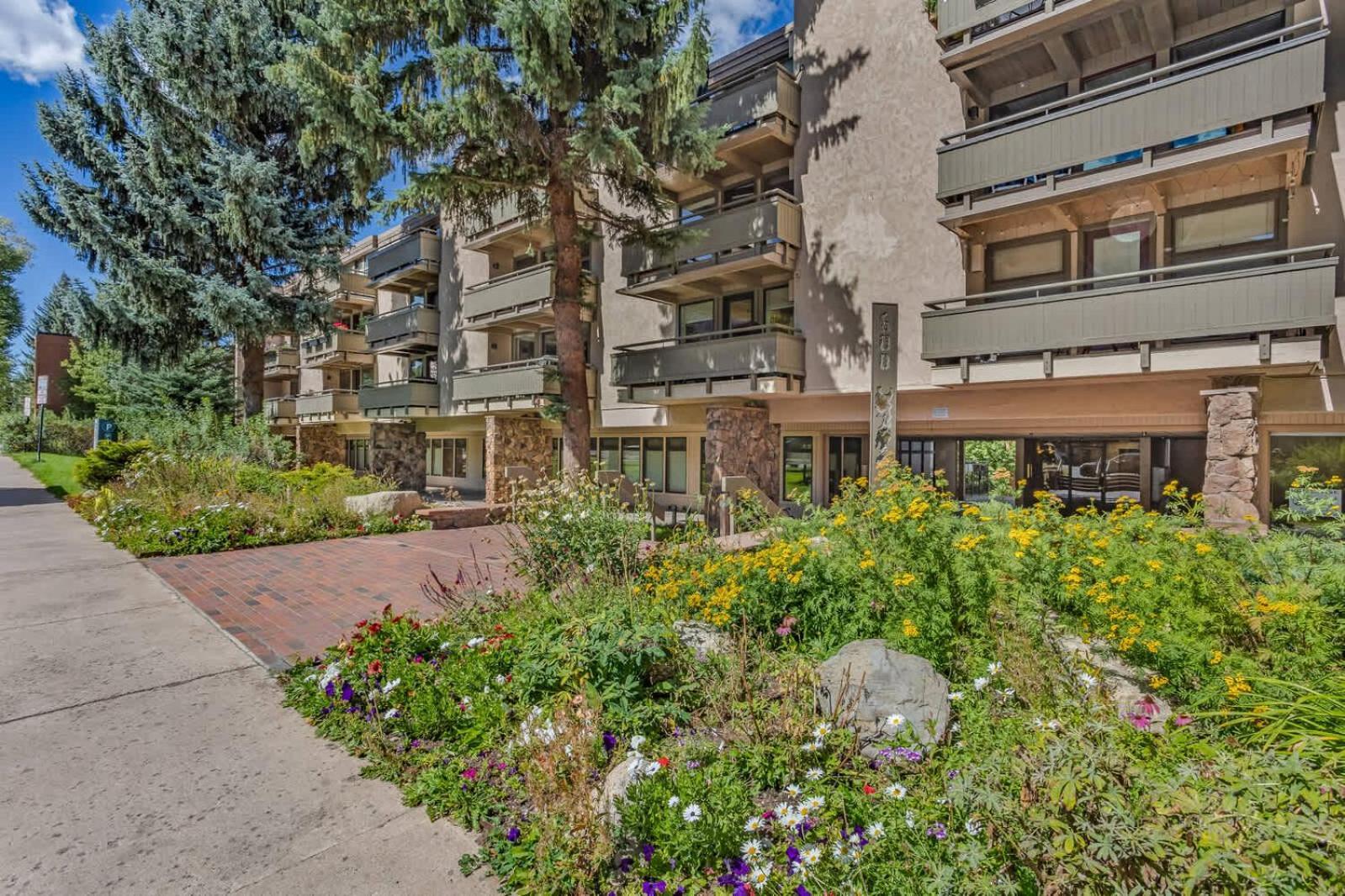 New Listing 2Br 2Ba Condo - Mountain Views Aspen Exterior photo