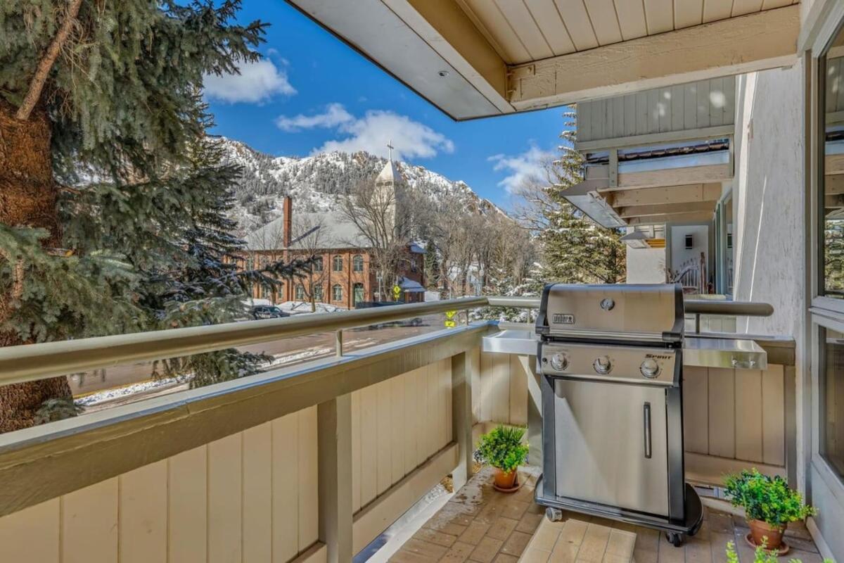 New Listing 2Br 2Ba Condo - Mountain Views Aspen Exterior photo