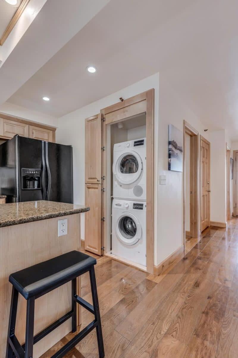 New Listing 2Br 2Ba Condo - Mountain Views Aspen Exterior photo