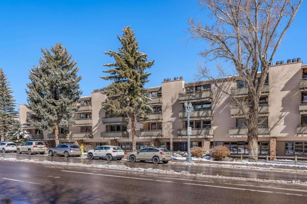 New Listing 2Br 2Ba Condo - Mountain Views Aspen Exterior photo